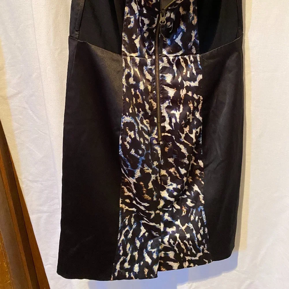 Ladies Dress - Picture 5 of 6